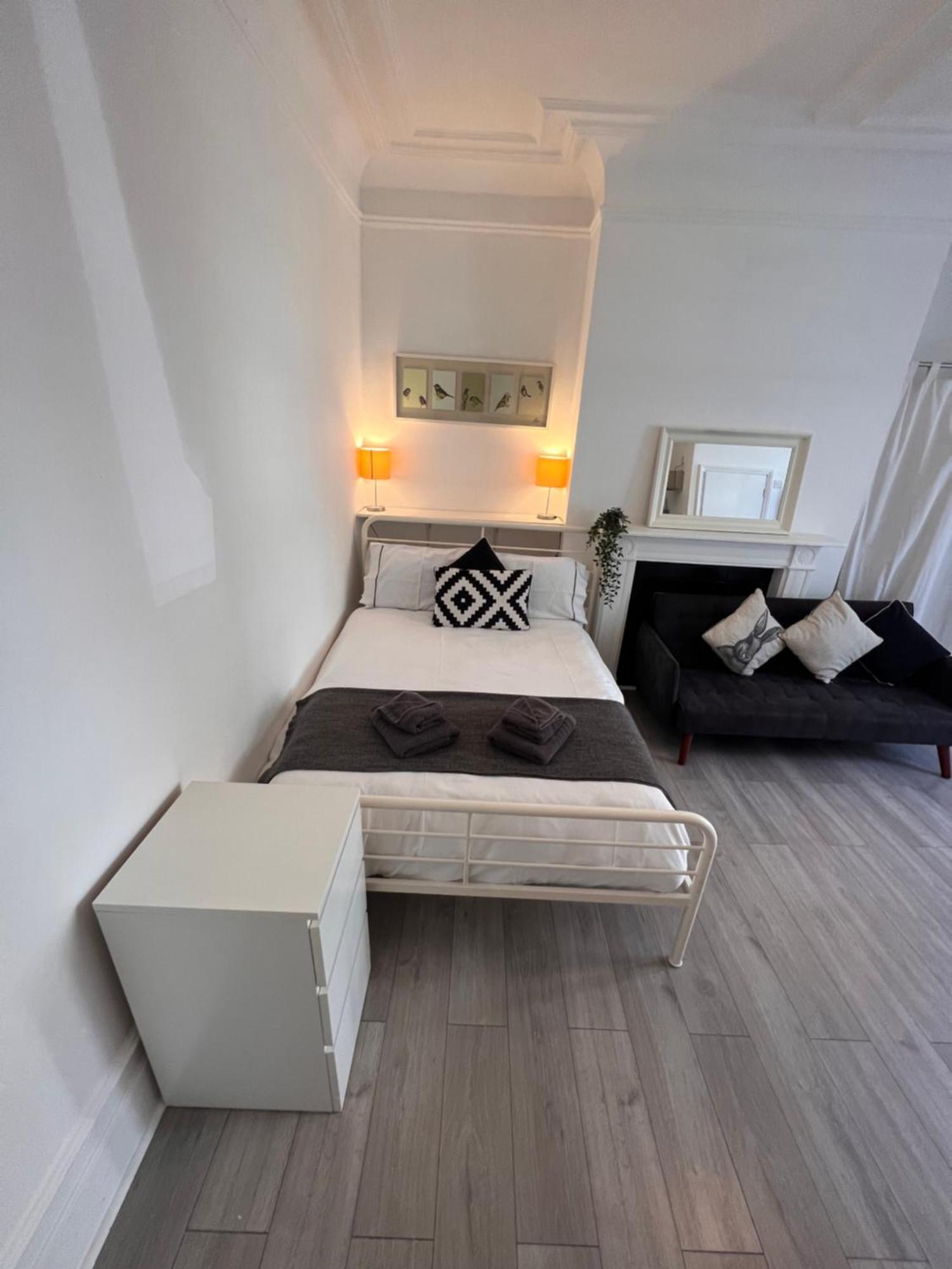 לונדון Glenmore Suites מראה חיצוני תמונה