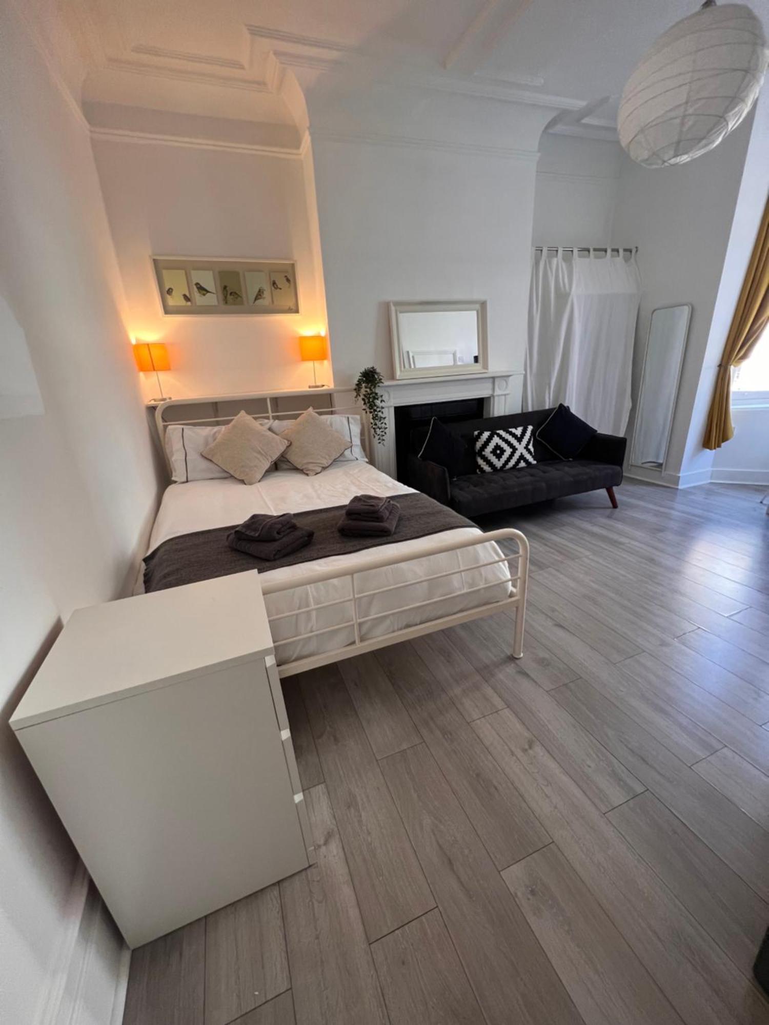 לונדון Glenmore Suites מראה חיצוני תמונה