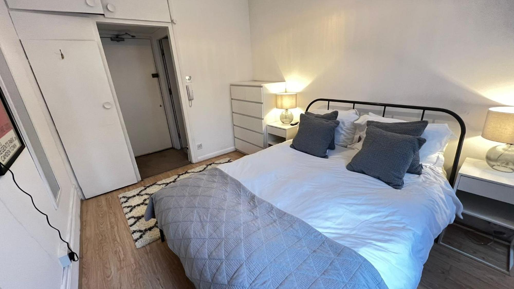 לונדון Glenmore Suites מראה חיצוני תמונה